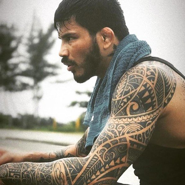 Erick Silva se lesiona e está fora do duelo contra Lorenz Larkin no Bellator 207 — Academia de Jiu-Jitsu, Brazilian Jiu-Jitsu Academy