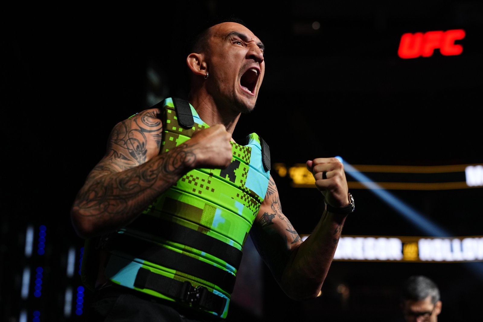 De novo?!?! Conor McGregor se machuca no primeiro chute, Max Holloway vence revanche | UFC 329 — Academia de Jiu-Jitsu, Brazilian Jiu-Jitsu Academy