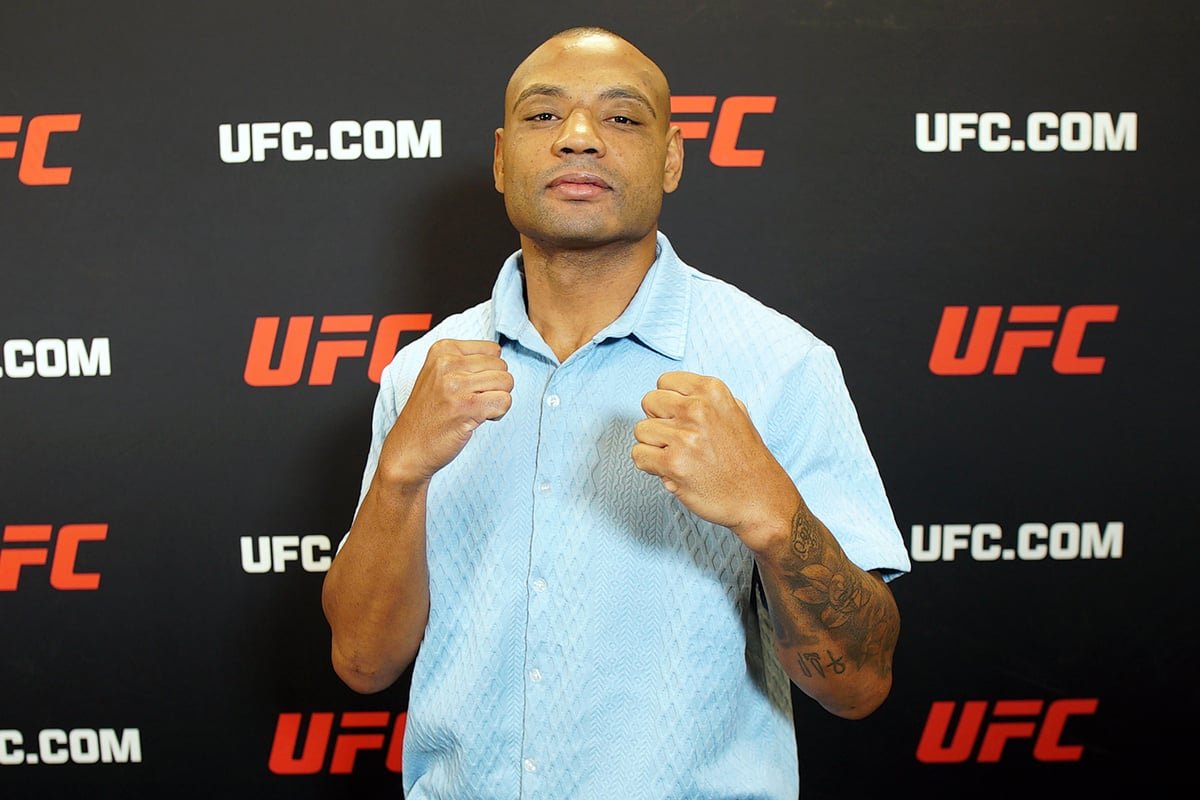 UFC 329: César Almeida revela estratégia para roubar a cena em retorno de McGregor — Academia de Jiu-Jitsu, Brazilian Jiu-Jitsu Academy