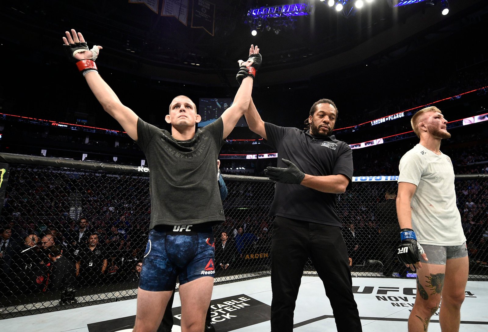 Veterano de 27 lutas no UFC, Joe Lauzon assina com o BKFC e estreia no Fenway Park — Academia de Jiu-Jitsu, Brazilian Jiu-Jitsu Academy