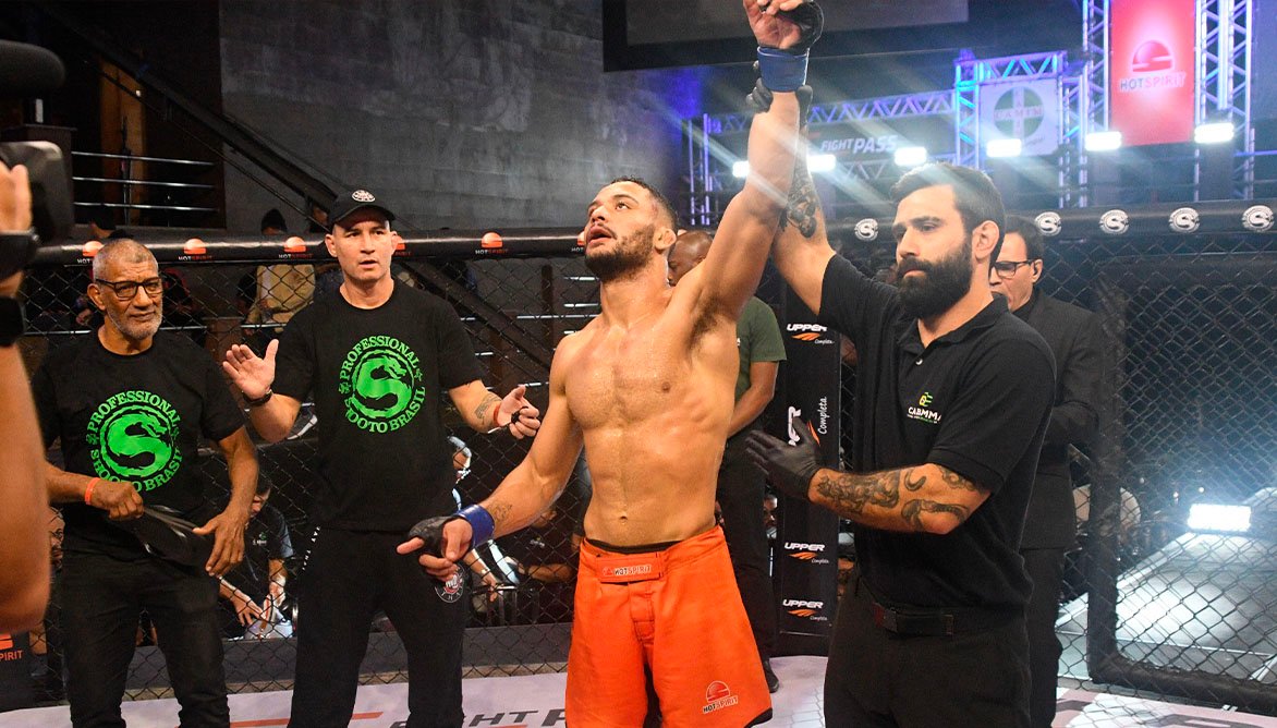 Shooto Brasil 138: Mateo Pereira vence por nocaute e pede disputa de cinturão — Academia de Jiu-Jitsu, Brazilian Jiu-Jitsu Academy